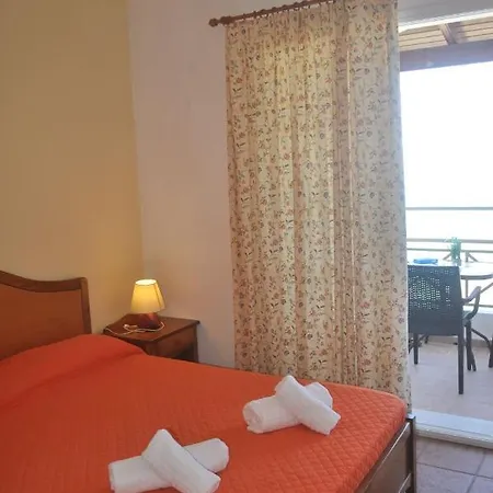 Beachfront Studio - Agios Gordios Agios Gordios (Corfu)